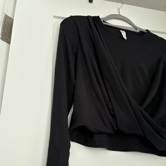 SPANX NWT Black Long Sleeve Drape Top - Picture 4 of 8